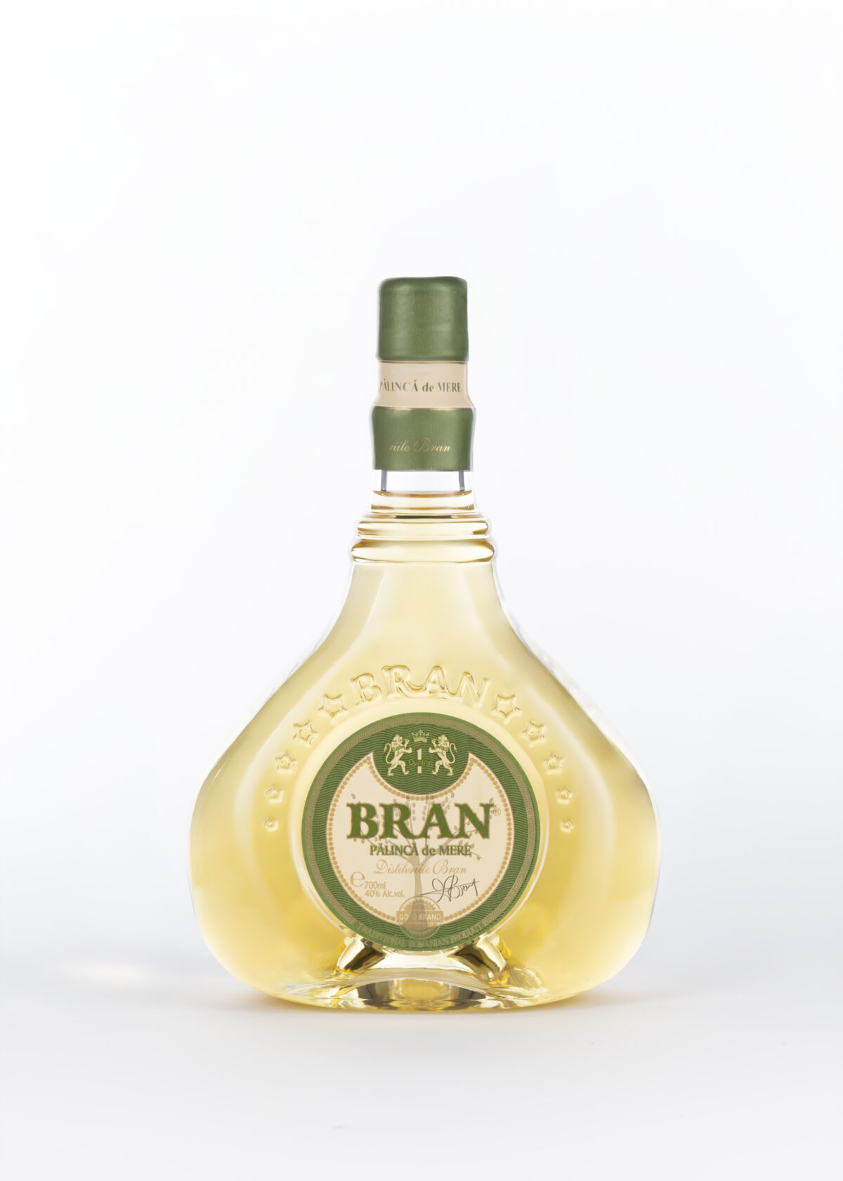 Pălincă Mere Distileriile Bran 700 ml 40% alc/vol